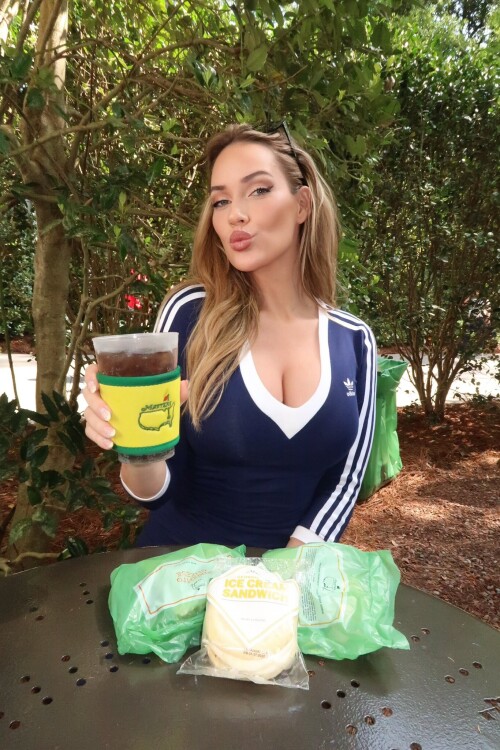 GLNiK5bWoAAHI Ede3d2de1a0e4e758