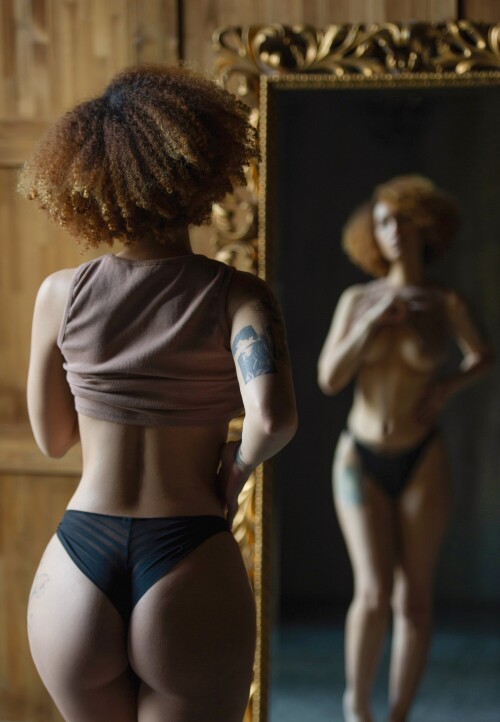 GLSpNgFWsAAs79D2824a05a288c6756