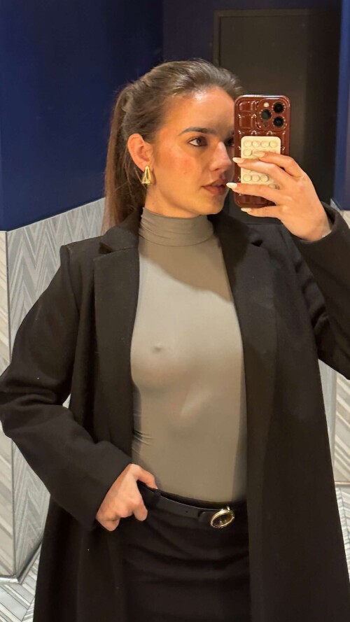 GM3eCKUxbC2Jvi6amjE9D.1023aba2d04a6703f028