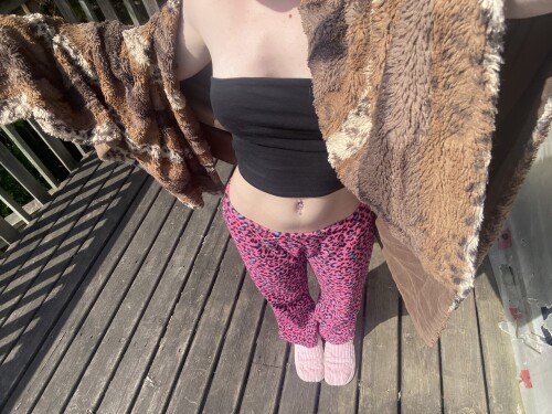 GMrIPn5asAERwYv821d6bdcb074137a