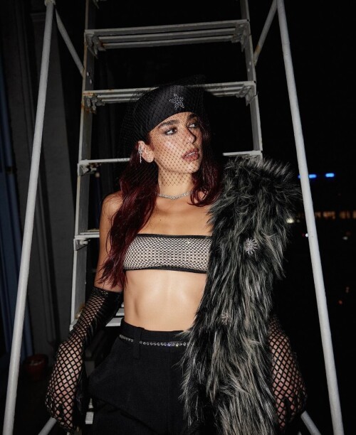 GNAbMVtWUAElARR4baad193c257d438