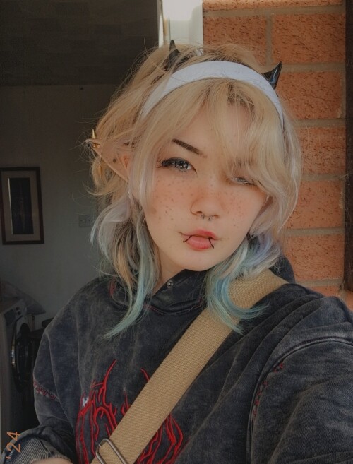 GNJcQSJXQAEf0EF50478c4da8dd936c