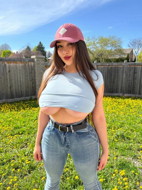 GNZFJWvXUAIL 4C3b4f545f6c9ce68a