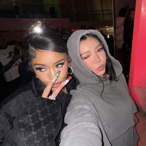 GNwljrDboAAFlwQ4d4082022c075128