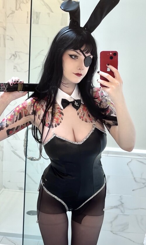 GO7619kXIAAI5u44cd02f22adb2458f