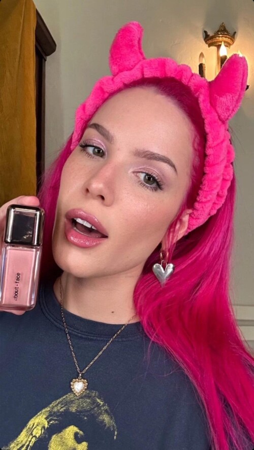 GOD1HlhWwAA6usv7ea219aa96789d37