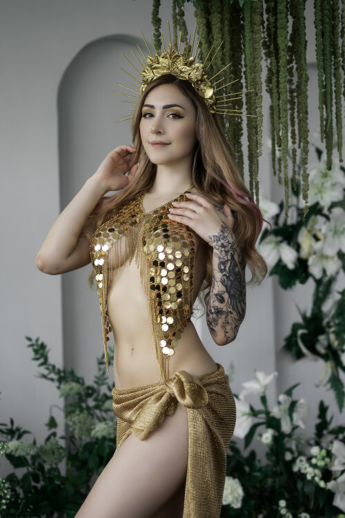 GOLDEN 136e0540fe21fc6398