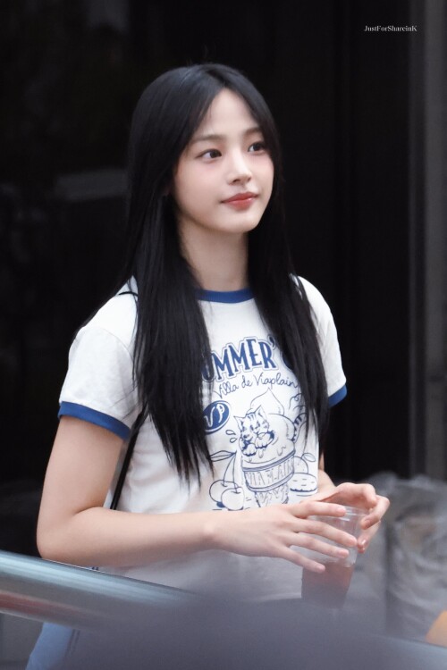 GOWKUGEbEEvUbE 1c27b9b4bea76cd8c