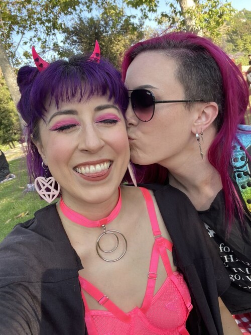 GPmBQjvaEAAuzWe8cc78d32bb84d32b