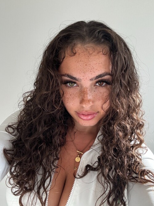 GPvOPDhWsAAmqzV0c647582803af4dd