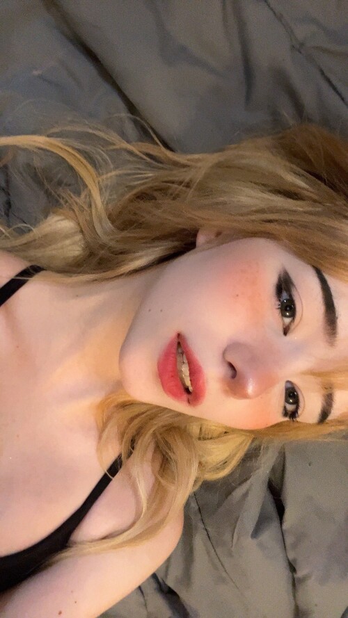 GQ4W3NzXoAAq8dX4e2ec487f9055d00