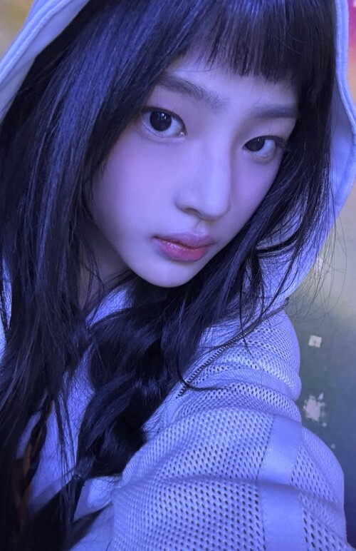 GQ7BfVXbIAA ua225e7c3880fb69149