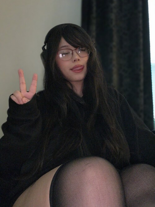 GQui35iXYAAZBlH789aa83d15b26d04