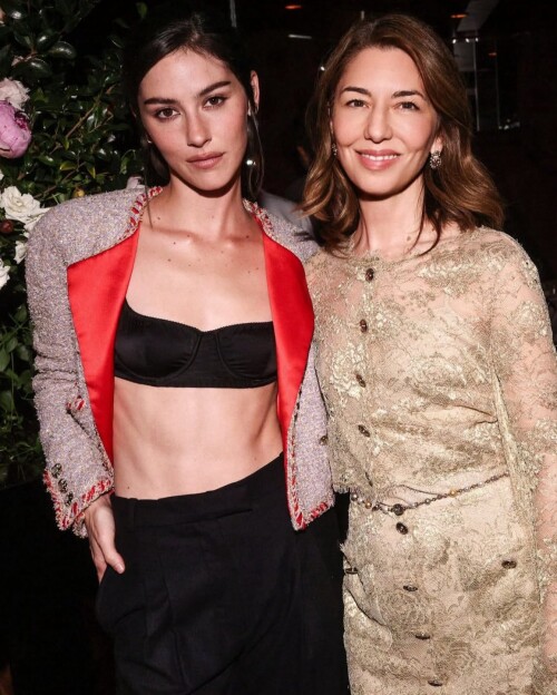 GRAClENATION 1966169583133548899 01285c4acd98b2828d