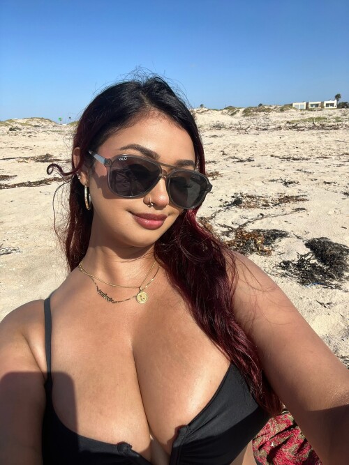 GREEh71bMAACT5X75d287fda1d9f29c