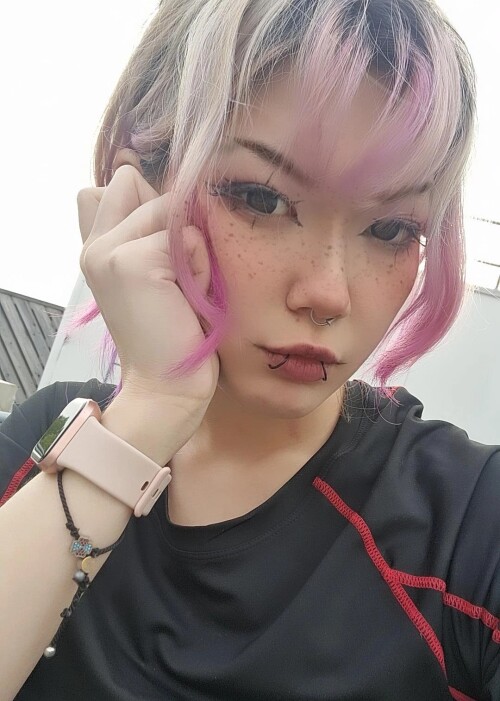 GRRsZqTXIAAfreV0120784a06b54501