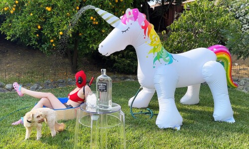 GTc65WvaIAAj87Bf0c2b77811980b51