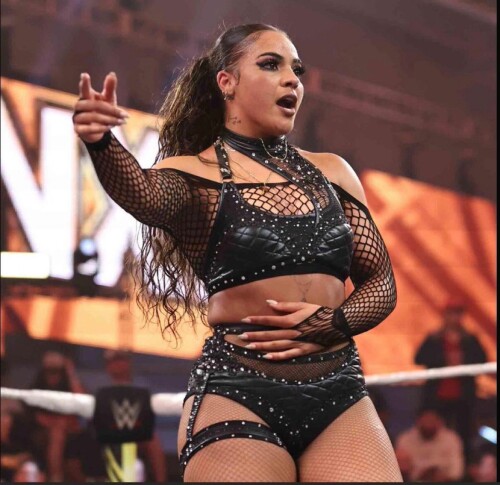 GU UsKpWcAA6Jfnb27983f2ec657a75