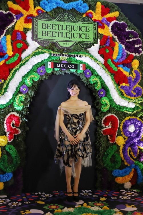 GU4wjQgXkAABW9J471350a1faaa0df9