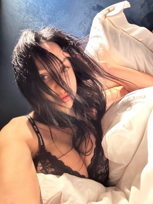 GUAWrfPXQAEVhvec078fc59d29a5664