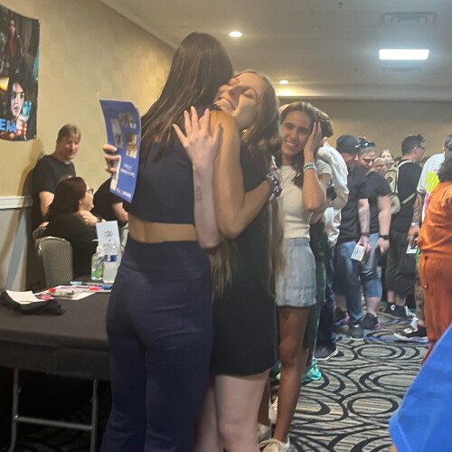 GUBuXy XAAAZOpmb438166240d60495