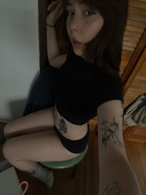 GUQ8UbGbIAA ZIDc602fbc8747914d5