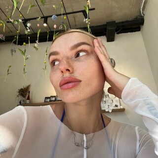 GUuR5GmWUAAe8570bee1c8eb597c27a