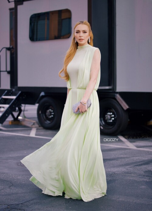 GUwJyXwbAAAzlZM8a5b90b7df6a6d30