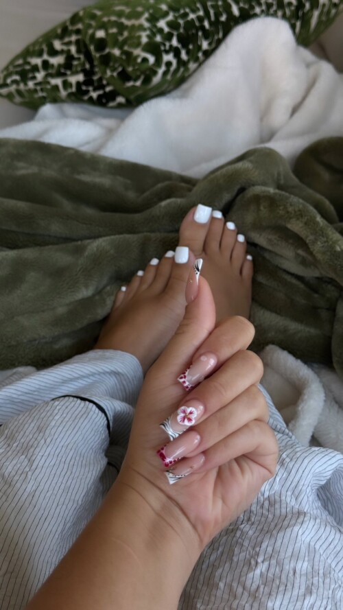 GV23FnLWsAAYDh33e33980e206765e3