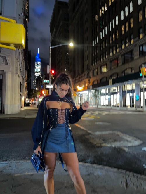 GVtnsScW8AAAf4d91eb050413d9e9bc