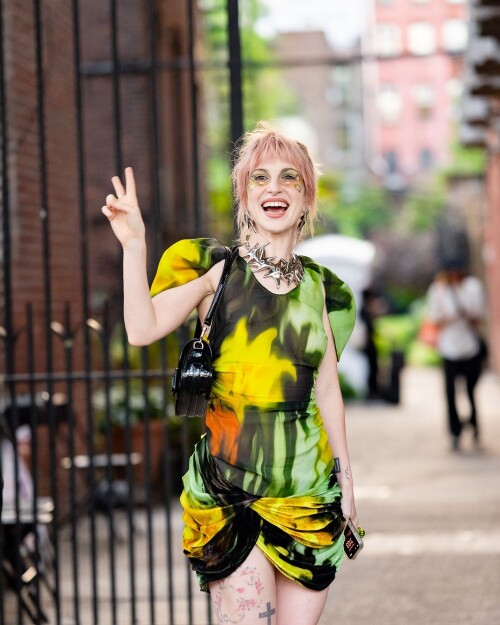 GW1yWZua8AEyOx 3eb14e9a4e9bae39