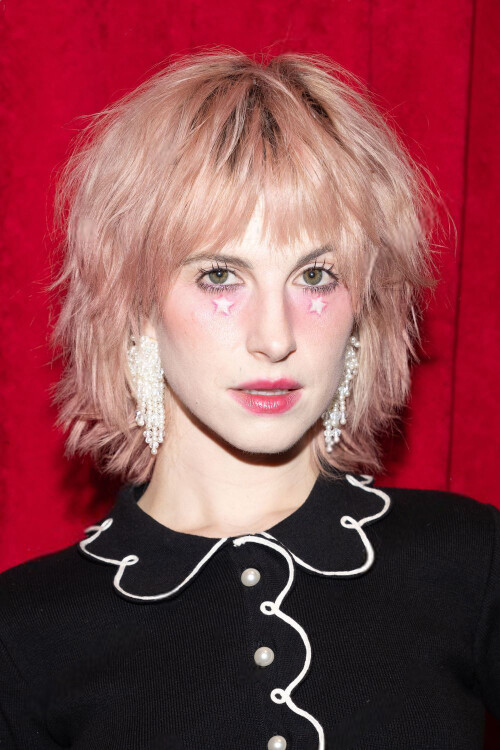 GW2e1CgXEAAZo4u081a219935e022f5