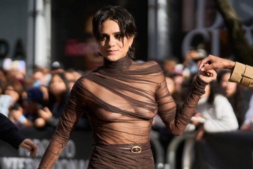 GW6LEL3WgAEjM hac278d03646f655d