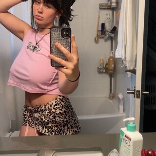 GWGlmYLasAApzVW266572055432a22e