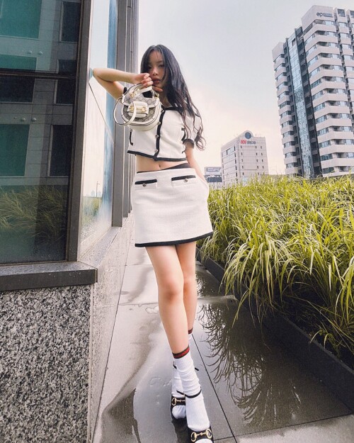 GWNwi3FbgAA90Bf4af1fdf7115f01b