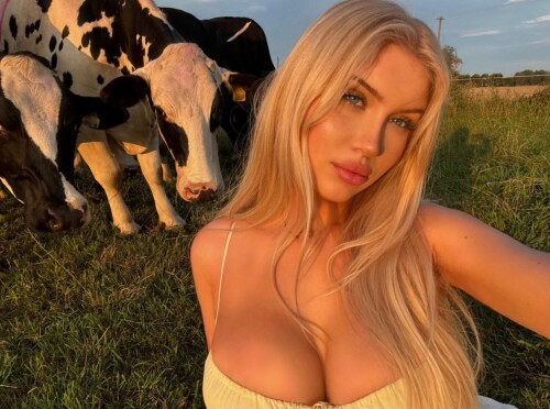 GWPYOYvWYAEnM6G65cc78aeeaeb9c9a