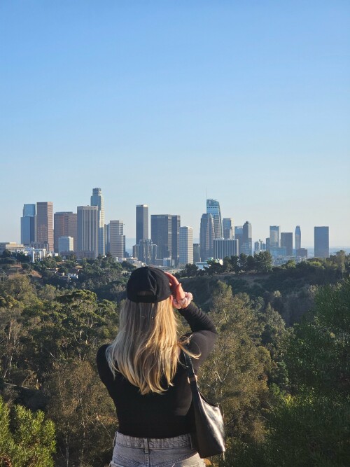 GWPssbuXUAEjr Ud85eb33c2c230c5e