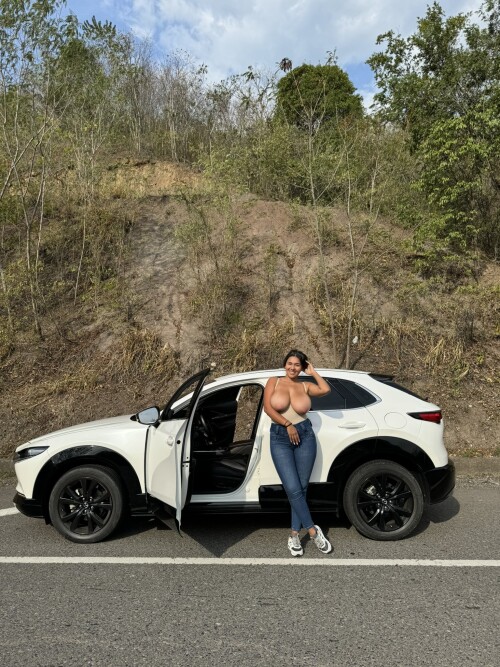 GXHaTimWIAA hPY22dac7ae7e16d8eb