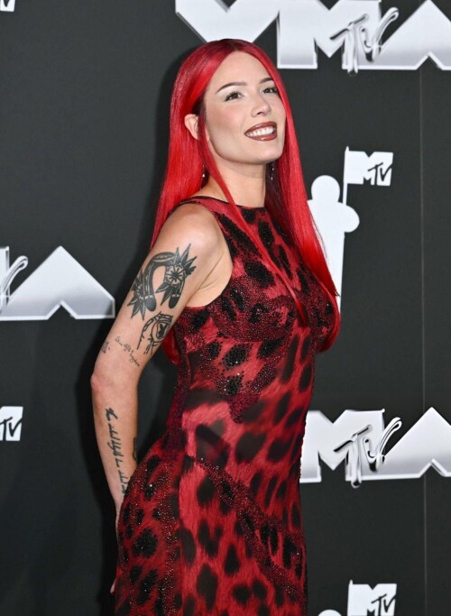 GXOwAAIWEAAx0Eo90199cb4120b93fa