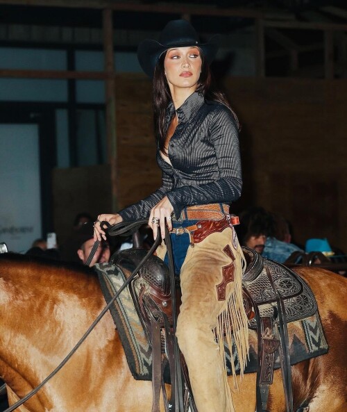 GXYq9qSWIAAXbJD5ed9d68e2e4d04fe