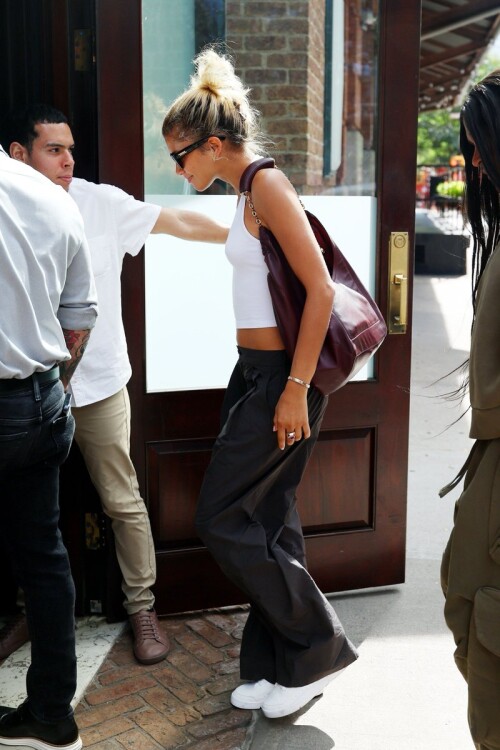 GYFp5OaWUAA8aB 6b76533119a2a499