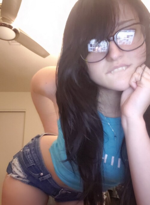 GYJJ ZvaAAAZmvI492761abe32e0ee8