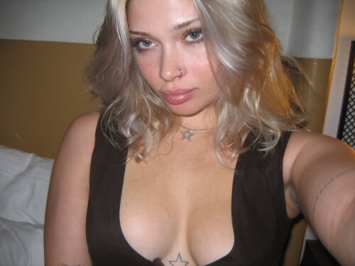 GYONTjTakAIPyVfbb00e3f15c2f24c7