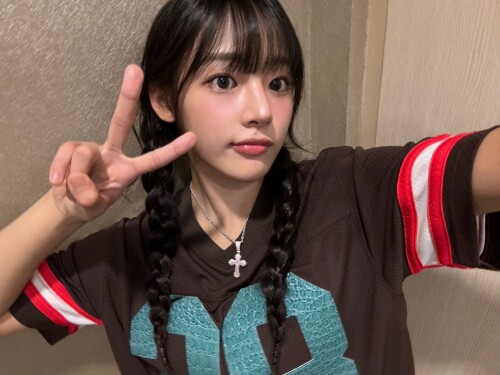 GYQGUA6aIAAVf6d79b336ade0b9a998