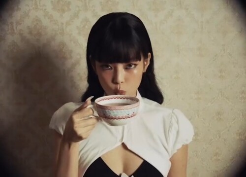 GYmV1p0asAE9jumbcdd2276be3ac318