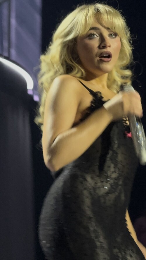 GZ5uoFbWsAAVkwL211f9e56e2535b3c