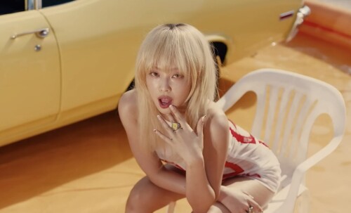 GZki3HUW4AIF rS1eabc743f52f2d4c