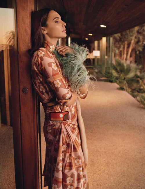 Gal Gadot W Magazine Photoshoot 2017 0413c5ad69192066ac