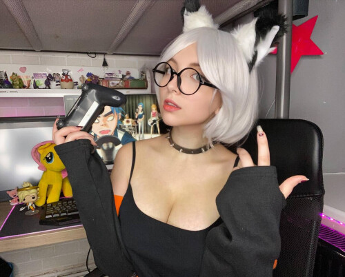 Gamer Girl 12dbc5c1128aa59c2