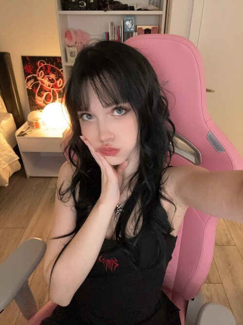 Gb5VaJQXAAAQI4t590229d2c553986b